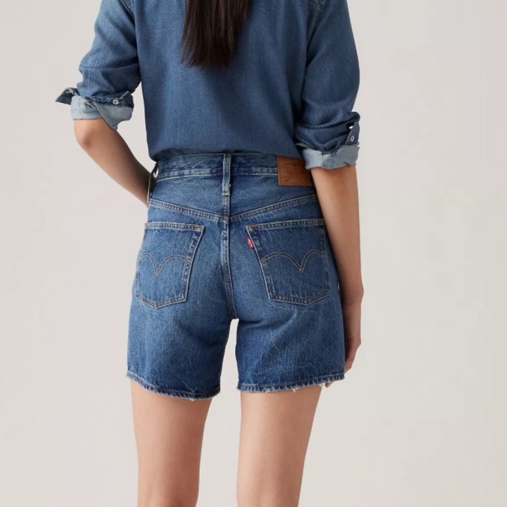 LEVI’S 501 Mid Thigh Shorts - Blue Beauty
